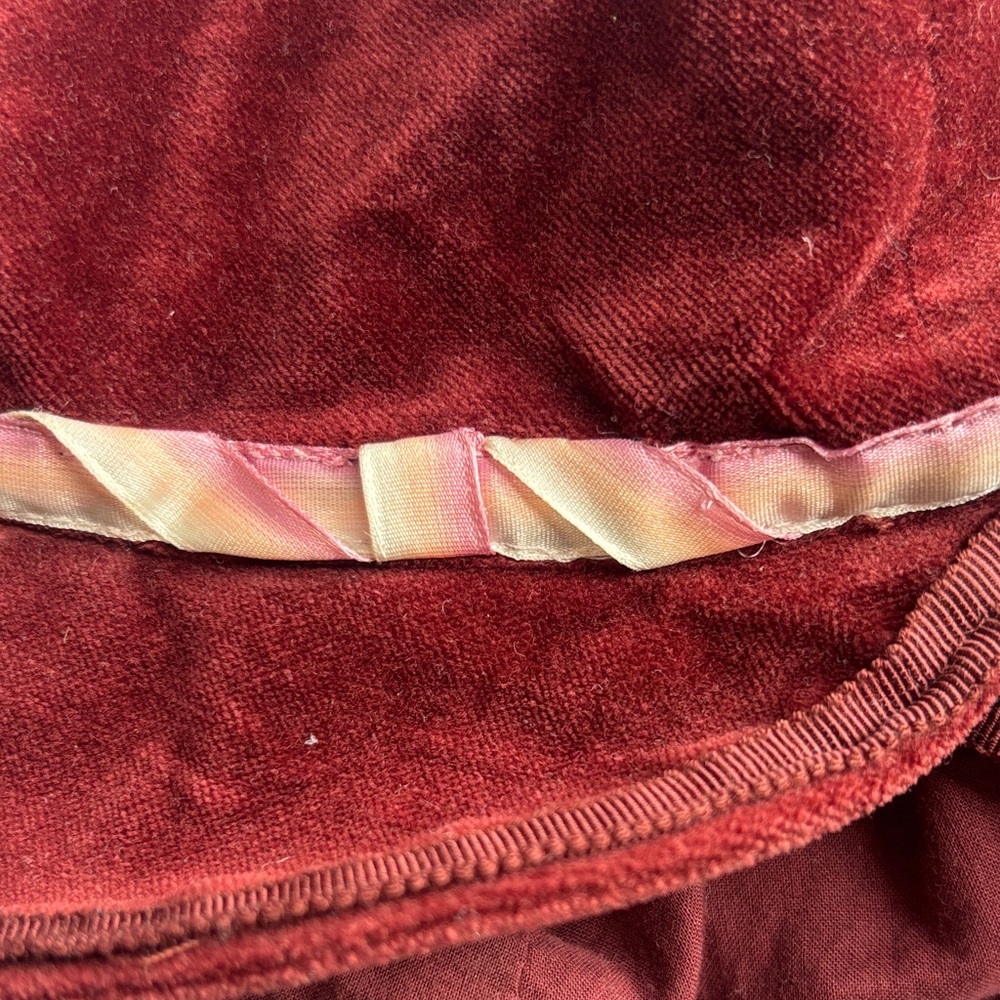 Anthropologie NEST Velvet Burgundy bucket Hat Ribbon Button Detail y2k - Picture 4 of 7